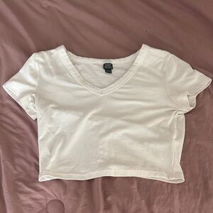 Junior’s Wild Fable White V-Neck Crop Top